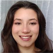 Studentessa di Scienze Umane offre lezioni e aiuto compiti per tutte le materie, personalizzando il percorso in base alle esigenze