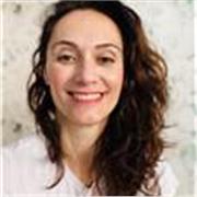 Soy una apasionada de la lengua y la literatura españolas y me gustaría contagiar ese entusiasmo a los nuevos estudiantes.