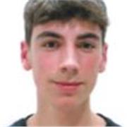 Estudio Física en la UCM y doy clases de matemáticas, física y química a alumnos de la ESO y Bachillerato