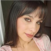 Giovane professoressa di Lettere e Storia, offro lezioni private efficaci e su misura per ogni ordine e grado