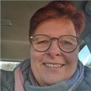 Students in healthcare(midwifery, nursing, medicine, paramedics), I can empower you and get you to understand your subjects better