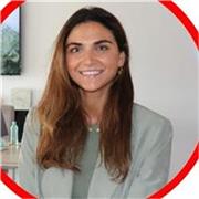 Profesional en activo de marketing digital con 8 años de experiencia, ofrezco clases a estudiantes y a otros profesionales