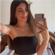 Chica joven y alegre, con ganas de ayudar. Siempre conecto bien con los alumnos al no haber tanta diferencia de edad. Sobrellevo todas las asignaturas de educación primaria y ESO, especialmente las de la rama de ciencias. También apta para ayudar a alumno