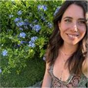 Ciao👋🏼 
offro lezioni private online in materie umanistiche. 
Ho già esperienza nel settore, se sei interessato, contattami. 