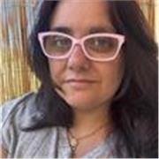 Ciao, sono Sara e ho una buona conoscenza della lingua italiana, sopratutto per quanto riguarda sintassi e grammatica! 