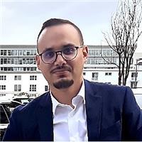 Arabisch-Tutor, der Kinder der Altersgruppe: bis 14 Jahre unterrichtet