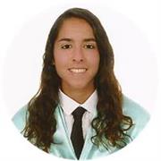 Profesora imparte clases de deporte, ingles y francés a niños de todas las edades
