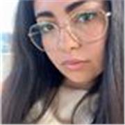 Insegnante di materie umanistiche mi offro per farvi innamorarvi di storia, italiano, diritto