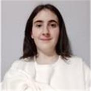 Chica joven con habilidad para cuidar de niños. ESO terminada y cursando Grado Medio APSD