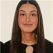 Soy estudiante de Farmacia y doy clases de matemáticas y otras ramas científicas como química o física a nivel ESO y Bachillerato.