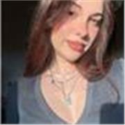 Ciao! Sono una ragazza di 24 anni e mi piacerebbe insegnare italiano