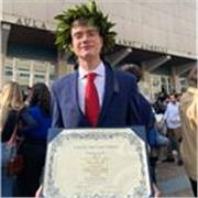Laureato in ingegneria aerospaziale al Politecnico di Torino impartisce lezioni di matematica, fisica e chimica
