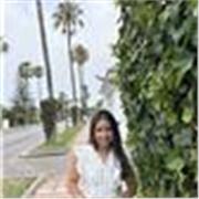 Profesora con experiencia y ganas de enseñar y ayudar.