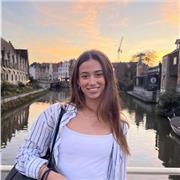 Estudiante de doble grado de ingeniería química y biotecnología de tercer año para ayudar en ciencias y/o inglés a ESO.