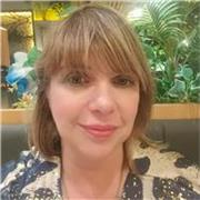 Profesora de pilates con especialidad en colectivos especiales,implementos y maquinas diferentes niveles