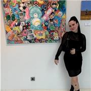 Graduada en Bellas artes e imparto clases de forma presencial y online de dibujo, pintura y escultura