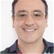 Docente de física y matemáticas con mucha experiencia con jóvenes