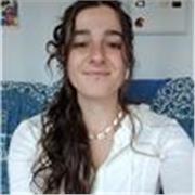 Profesora de español como lengua extranjera. Enfoque comunicativo con uso de la teoría lingüística como apoyo metodológico. 