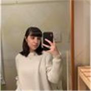 Ragazza di quinta superiore disposta a dare ripetizioni di italiano, inglese e altre materie