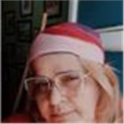 Profesora de dibujo y pintura autodidacta para dar clases desde cero 