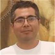 Profesor egresado de Humanidades para apoyar a estudiantes