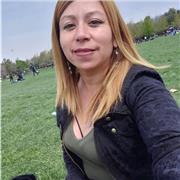 Tengo conocimientos en diferentes áreas para poder apoyar en diferentes etapas escolares, además de tener aptitudes de entrenencion para niños, en las etapas escolares de mis hijos he apoyado en sala a profesoras y ayudantes. Me adapto fácilmente, tengo r