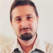 Dottore in Lettere e Psicologia. Preparato in Storia e Letteratura