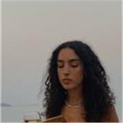 Studentessa universitaria con certificazione cambridge livello C1 offre ripetizioni e/o lezioni online e/o in presenza di inglese a studenti delle scuole elementari/medie/superiori o ad adulti
