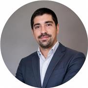 Ingeniero comercial con experiencia de trabajo utilizando el ingles como idioma requerido