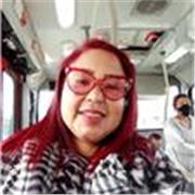 Ayudar a los niños a hacer tareas por horas