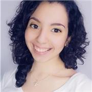 Me defino como alguien que se apasiona por lo que hace y siempre organizada en sus tareas.
Me gustaría dictar clases a niños