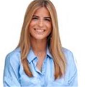 Soy abogada, graduada en Derecho y Relaciones Internacionales, con un Máster de Acceso a la Abogacía y experiencia profesional en 