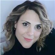 Offro per la città di Roma lezioni di Moda nell'ambito tessile e fashion.