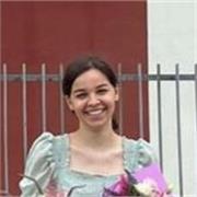 Studentessa universitaria, diplomata con 100 al liceo linguistico