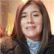 Educadora Diferencial ofrece apoyo y reforzamientos en lenguaje y matemáticas a estudiantes de Educación Básica