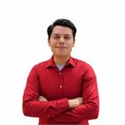 Licenciado en educación, con una especialización en matemáticas básicas