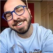 Studente laureato alla triennale di fumetto e illustrazione , spartisce lezioni di fumetto