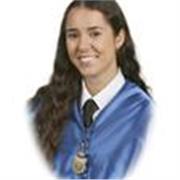 Profesora con enfoque práctico y dinámico: entiende las ciencias de verdad