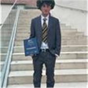 Laureato in Lettere Moderne dà ripetizioni a studenti di Scuole Medie su ogni materia e a studenti di Superiori su materie umanistiche