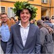 Diploma liceo scientifico opzione scienze applicate con voto 96/100 e laurea in economia e Managemnet con voto di 110/110 con lode