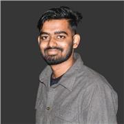 Professional English Tutor with Proven Experience in Personalized Instruction