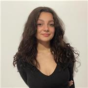 Ripetizioni e aiuto compiti di italiano e letteratura base (programma superiori). Offro passione e amore per la materia.