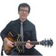 Lezioni di chitarra moderna da principiante da avanzato.