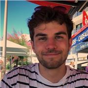 Je propose des cours de soutien ainsi que des cours d’approfondissement pour des collégiens et Lycéens en mathématiques et en Physique