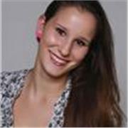 Profesora titulada en inglés con certificado CELTA Cambridge, titulación de enseñanza de inglés más reconocida en el mundo. 