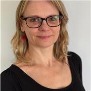 Ancienne Responsable administrative rh et comptabilité, je propose mon soutien pour vous accompagnez dans mes domaines.