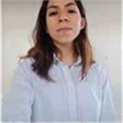 Profesora de español imparte nociones generales de gramática y de redacción para personas de cualquier edad