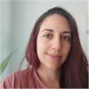 Mestra de català oriental (Barcelona). Millora a nivell oral. Conversa online