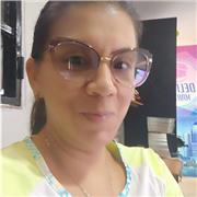 Profesional ofrece clases y apoyo en varias materias