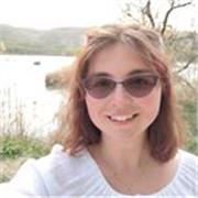 Profesora titulada con 6 años de experiencia impartiendo inglés ofrece clases particulares online.